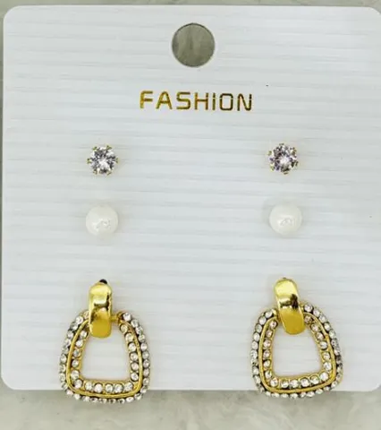 Aros x3 Pares Dorados Perla y Trapecio Strass